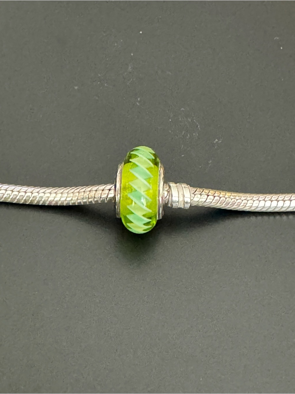 Pandora Retired Green Zig Zag Spiral Murano Glass Charm Bead